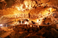 石垣島最大の「鍾乳洞体験」～20万年の歴史に触れる～