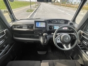 【豊見城IC前店】Bluetooth付 Googleレビュー4.7　新車登録３年以内　禁煙4人乗り　HP:K画像